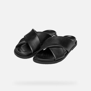 NWOT Geox Adelash Slides Size 8/39